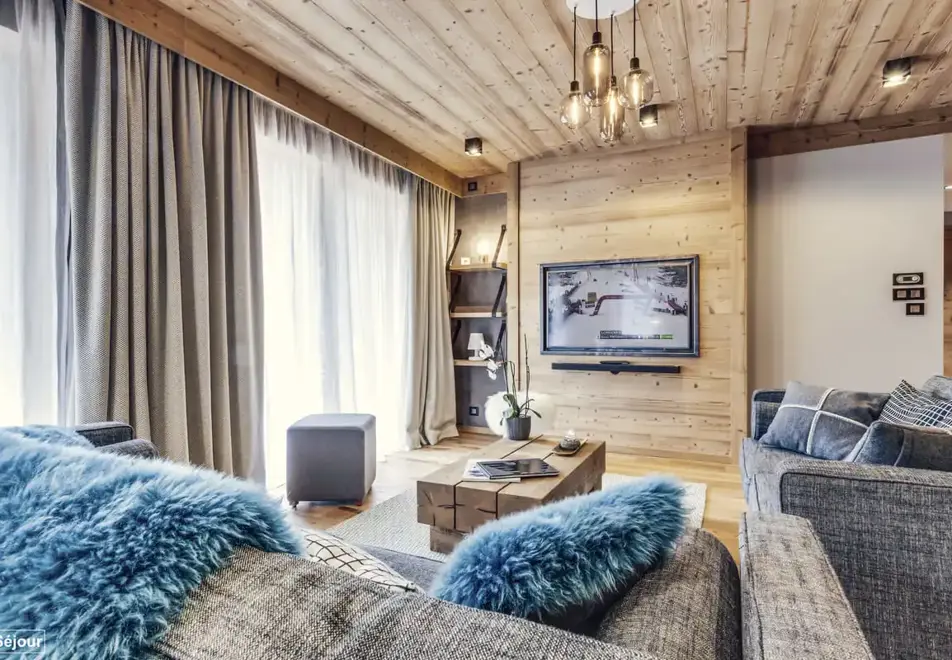 Avancher, Val d'Isere (self catered apartments & hotel) - Apartment Emilou