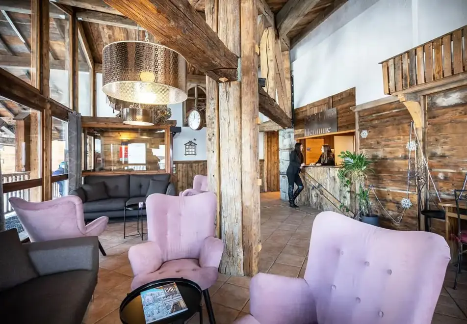 Hermine, Val Thorens (self catered apartments) - Reception lounge
