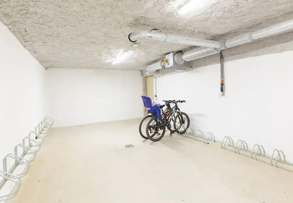 La Residence Club Samoens Village, Samoens (self catered apartments) - Bike storage (©Manureyboz)