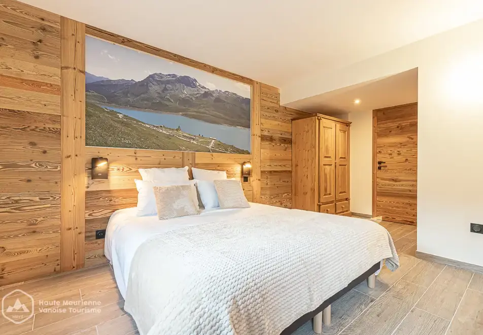 Chalet Turra, Val Cenis (self catered chalet) - Double bedroom