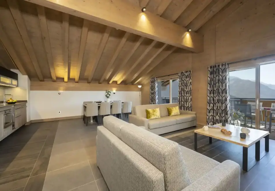 Alpen Lodge, La Rosiere (self catered apartments & hotel) - Typical suite executive apartment style