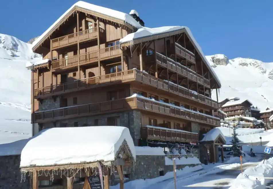 Village Montana, Tignes le Lac (self catered apartments)