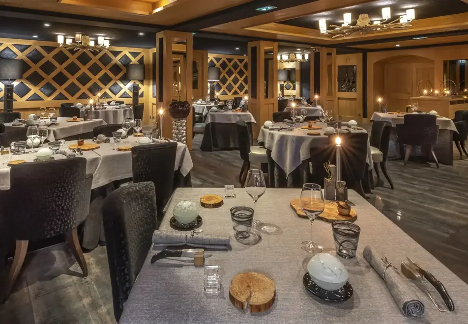 La Kaila, Meribel (hotel) - Restaurant l'Ekrin