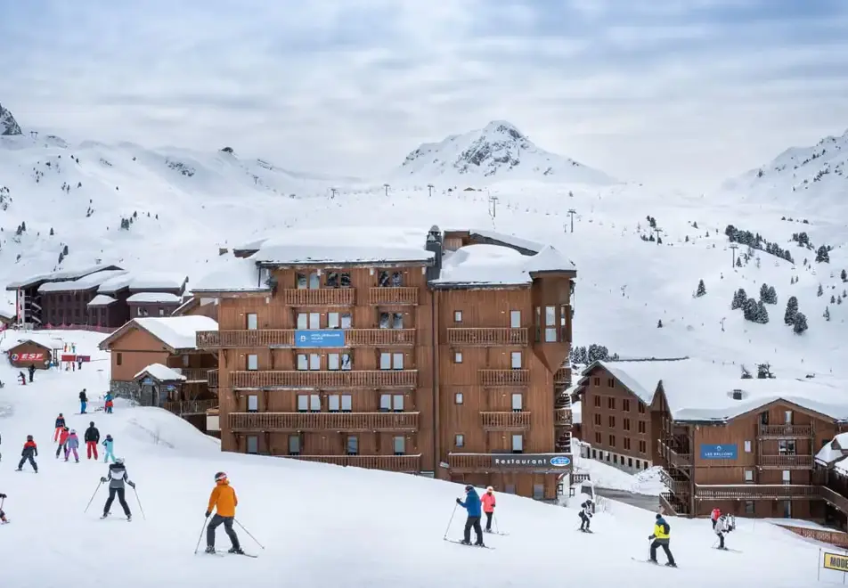 Les Balcons de Belle Plagne, Belle Plagne (self catered apartments) - Apartments on the right, ski-in/ski-out