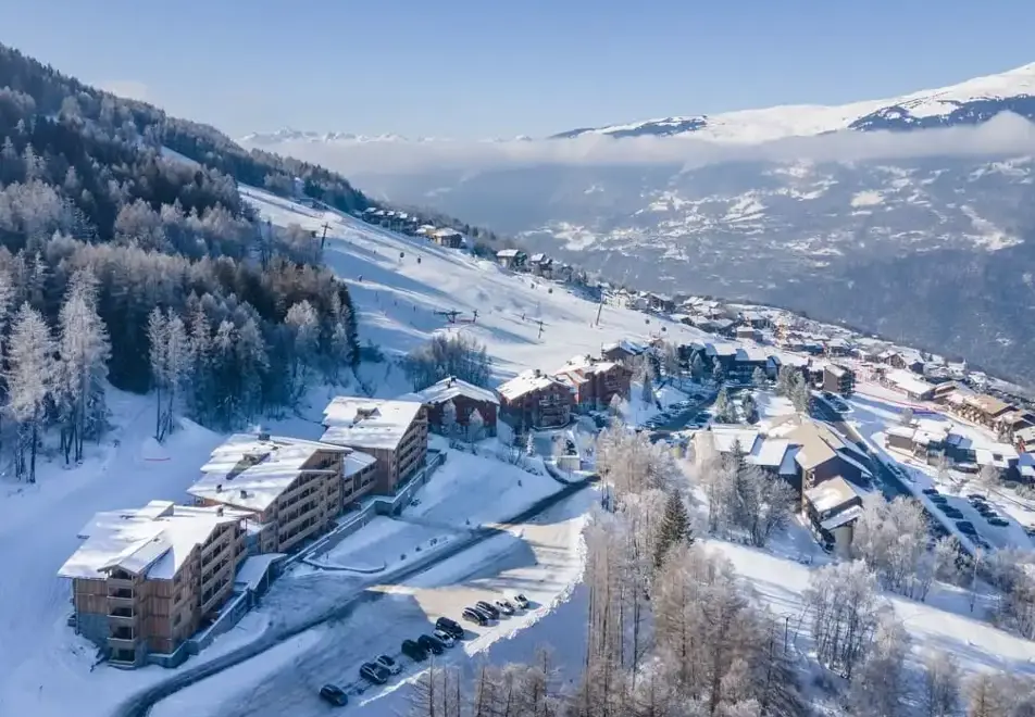 Snoroc, Plagne Montalbert (self catered apartments) - Great ski location