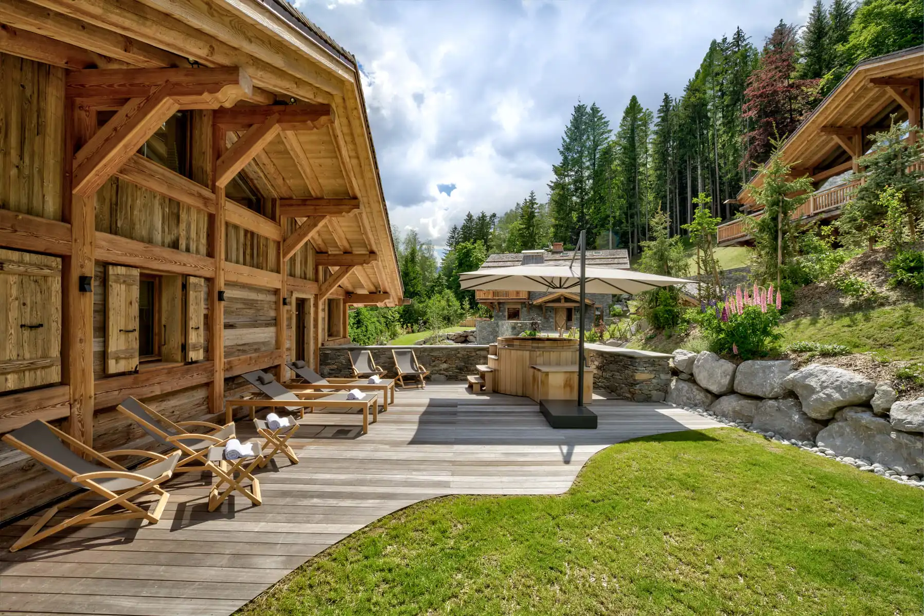 Chalet Alaska, Chamonix (self catered chalet) - Stunning summer location (©Adam Johnston)