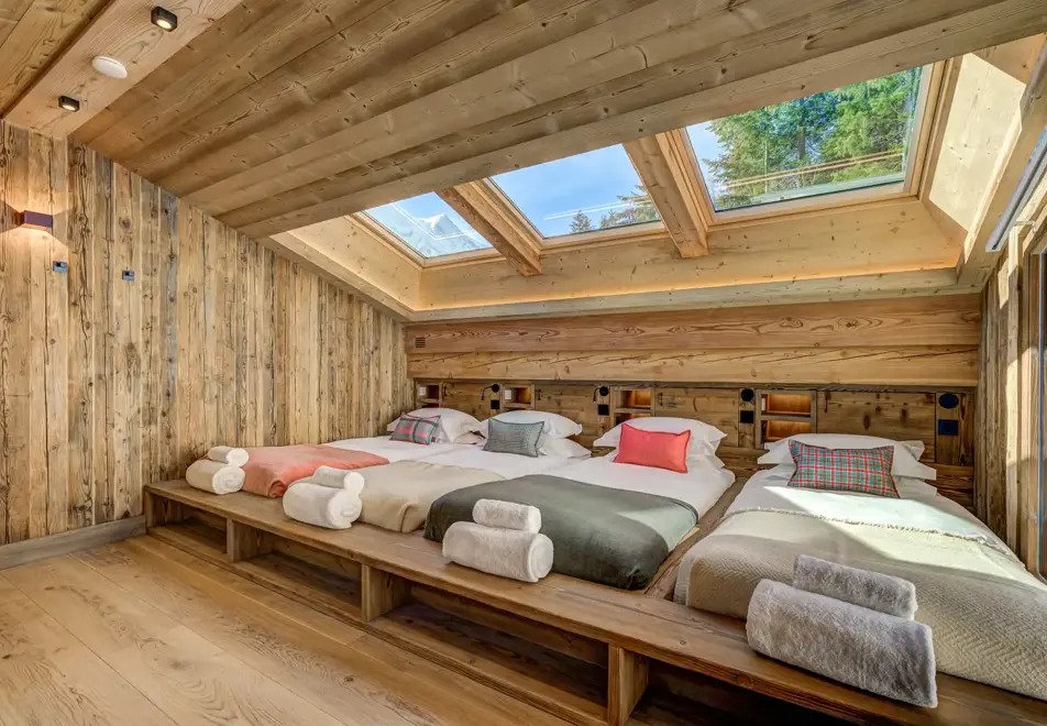 Chalet Saphir, Chamonix (self catered chalet) - Dormitory sleeping 4 persons (©Adam Johnston)