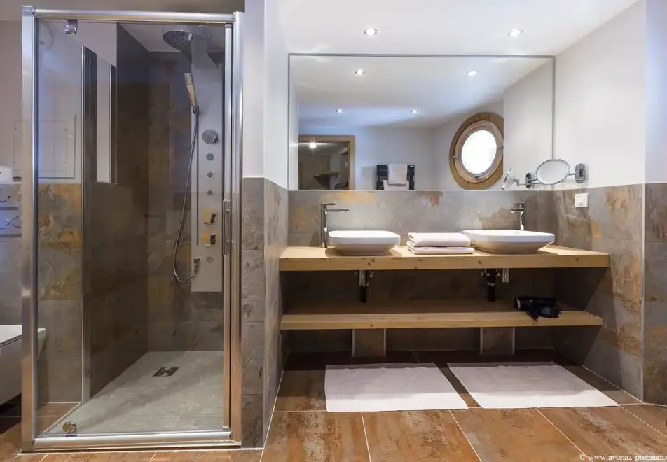 Kouria, Avoriaz (self catered apartments) - 4 bedroom alcove apartment