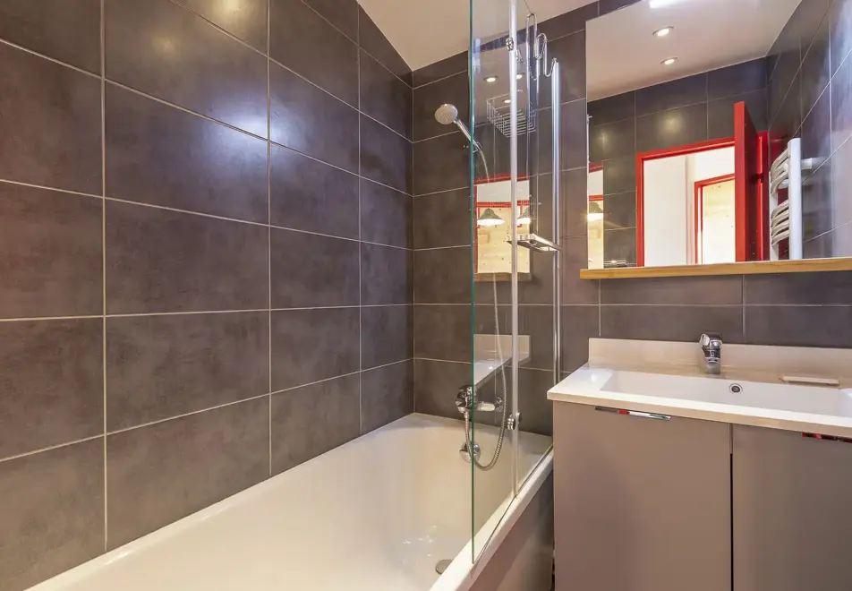 Fontaines Blanches, Avoriaz (self catered apartments) - 1 bedroom 4 charming typical style