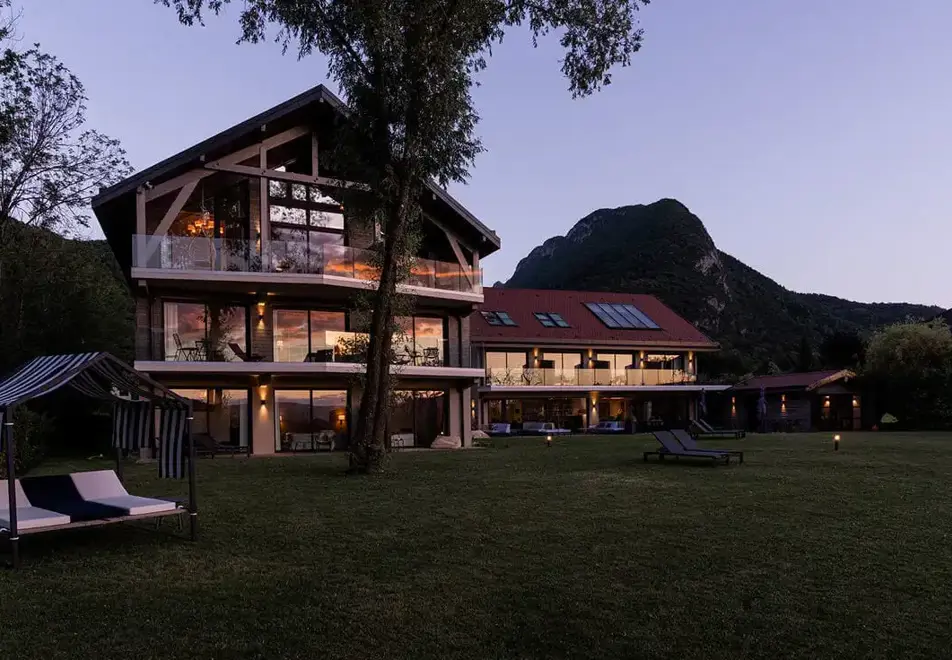 Villa Caroline, Lake Annecy - Beautiful surroundings