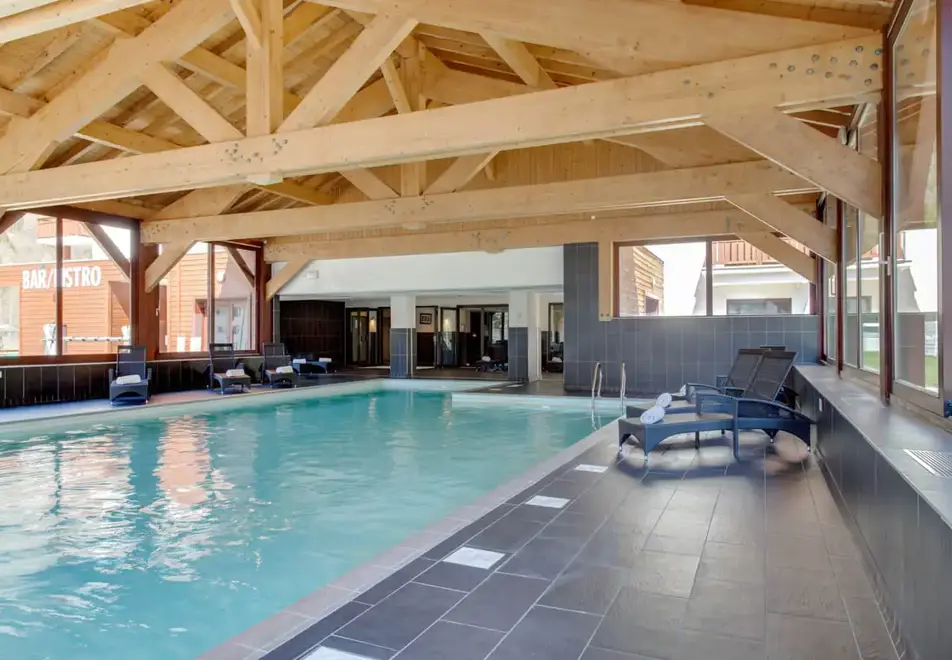 Les Portes du Mont Blanc, Vallorcine (self catered apartments) - Indoor pool