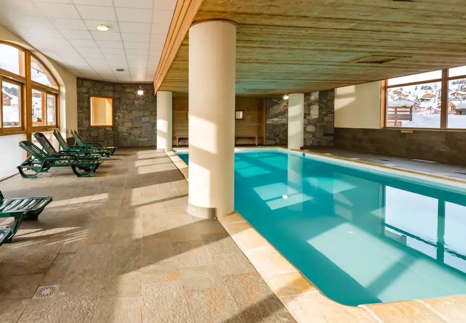 Ecrin des Sybelles, La Toussuire (self catered apartments) - Indoor pool