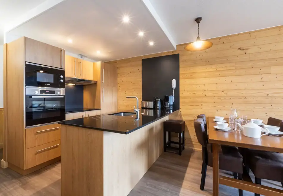 Les Balcons de Val Thorens, Val Thorens (self catered apartment) - Typical apartment style