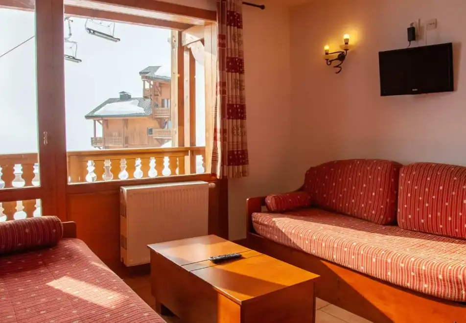 Les Balcons de Val Thorens, Val Thorens (self catered apartment) - Typical apartment style