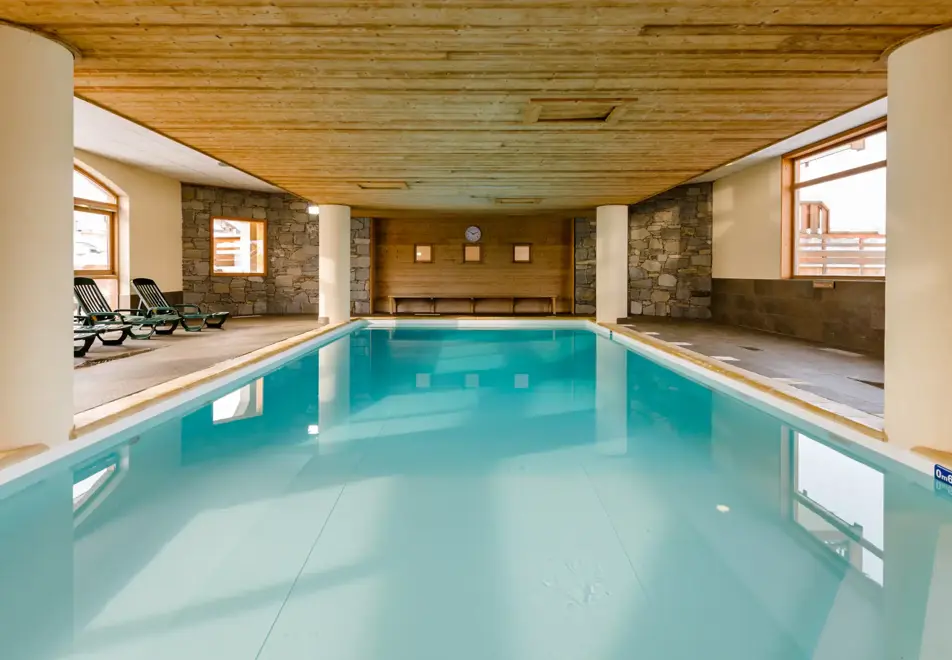 Ecrin des Sybelles, La Toussuire (self catered apartments) - Indoor pool