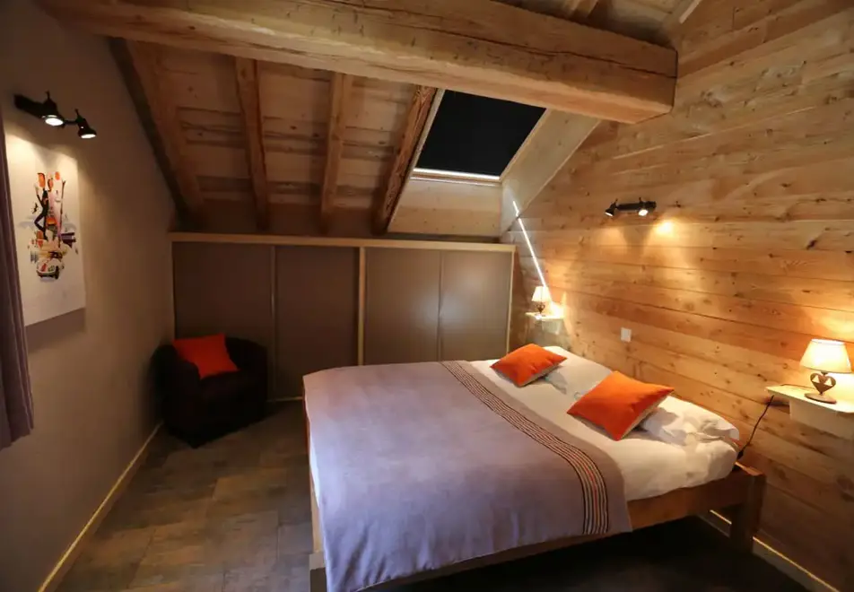 Les Chalets d'Adrien, Valloire (self catered apartments) - Adrien 9