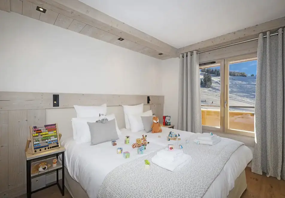 Hameau de l'Ours, Manigod (self catered apartments) - Typical 2 bedroom prestige style