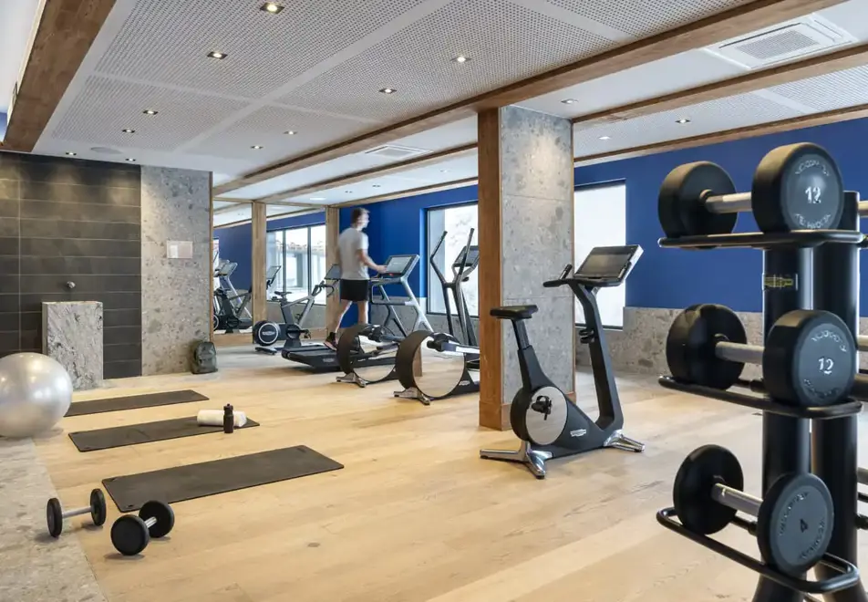 Hameau de l'Ours, Manigod (self catered apartments) - Fitness room