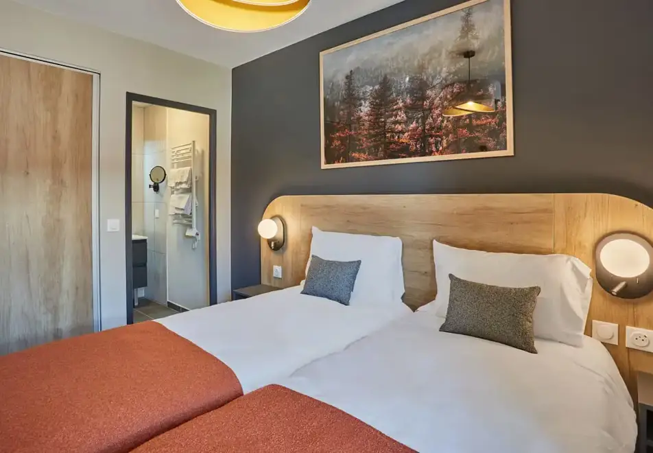 Le Mont d'Auron, Auron (self catered apartments) - Typical 2 bedroom apartment style