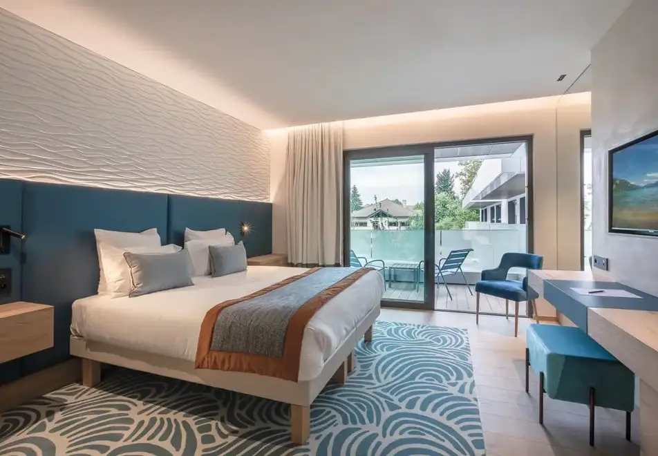 Le Rivage Hotel & Spa, Annecy (hotel) - Typical room style