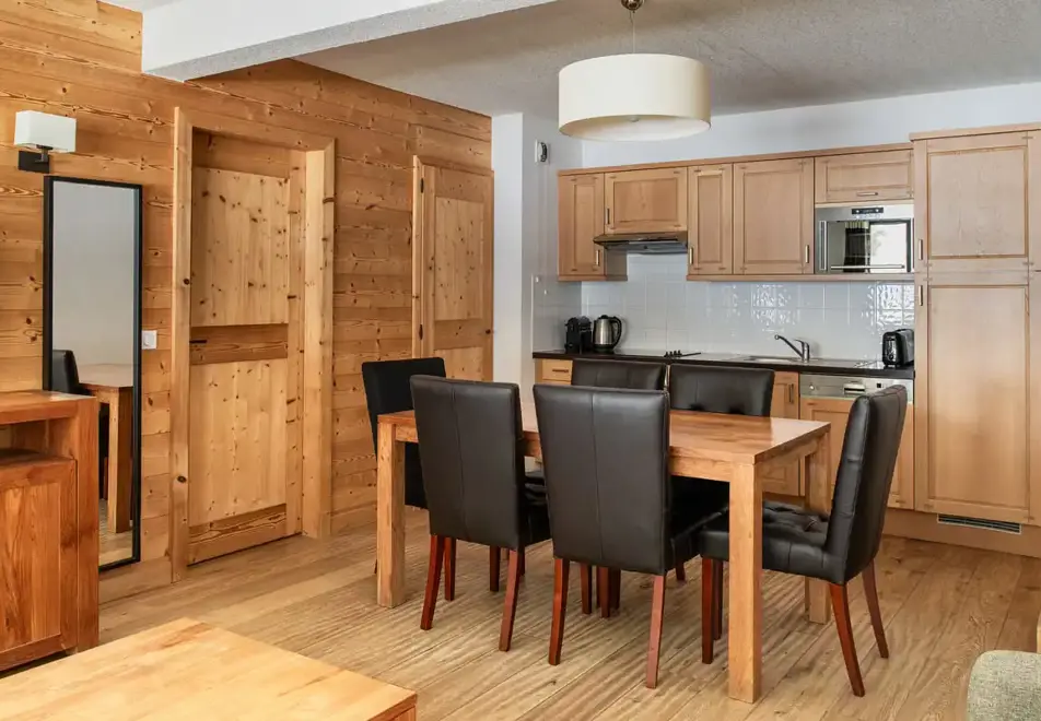 Les Portes du Mont Blanc, Vallorcine (self catered apartments) - Typical 2 bed apartment style