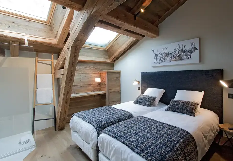 Lis, Les Deux Alpes (self catered chalet) - Bedroom