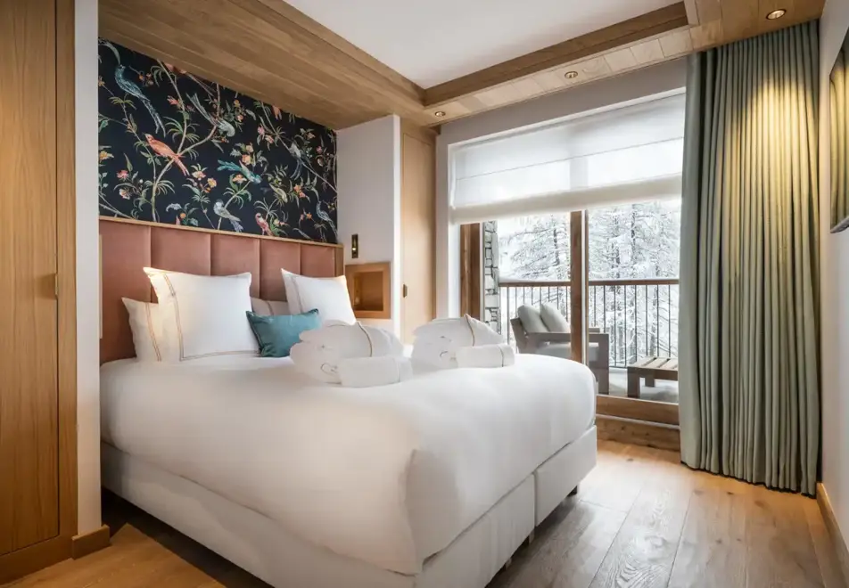 Silverstone Lodge, Val d'Isere (self catered chalet/apartment) - Number 5