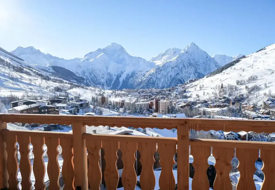 Cretes, Les Deux Alpes (all inclusive hotel) - View