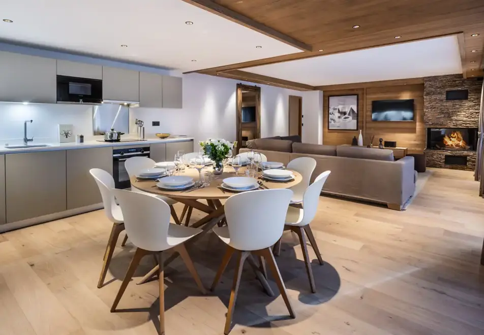 Falcon Lodge, Meribel (self catered apartments) - G01 (©Philippe Gal)