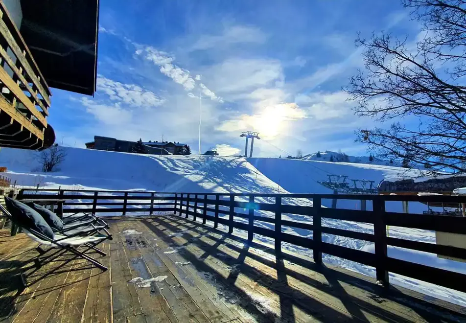 Loge, Alpe d'Huez (self catered chalet) - Terrace