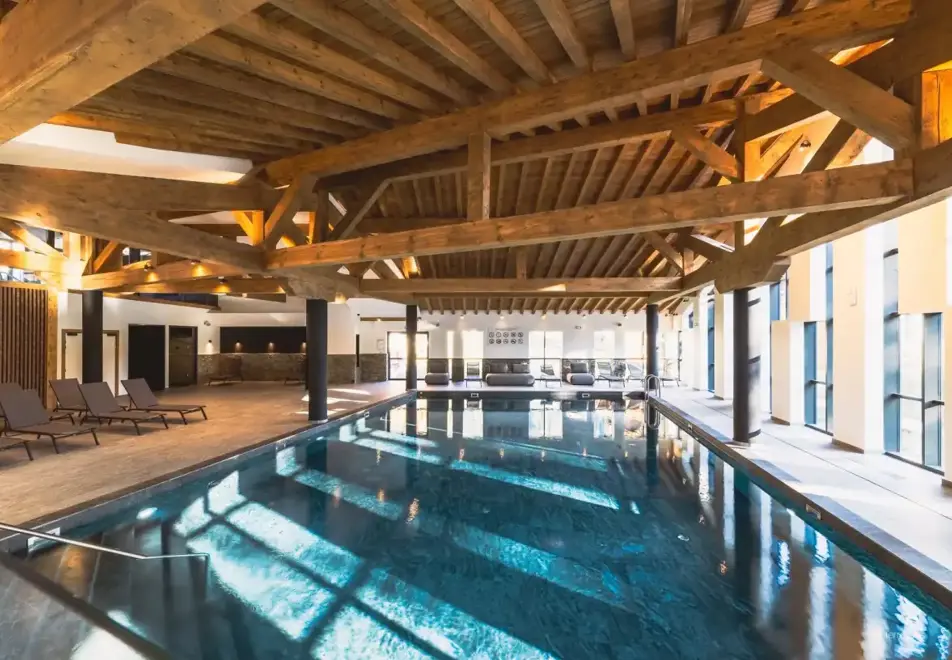 l'Eclat des Veriaz, Megeve (self catered apartments & chalets) - Indoor pool