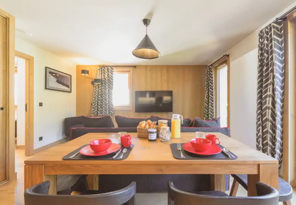 l'Eclat des Veriaz, Megeve (self catered apartments & chalets) - Typical 1 bedroom apartment style