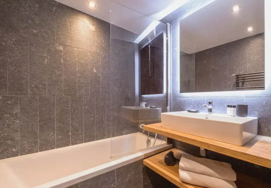 l'Eclat des Veriaz, Megeve (self catered apartments & chalets) - Typical 1 bedroom apartment style