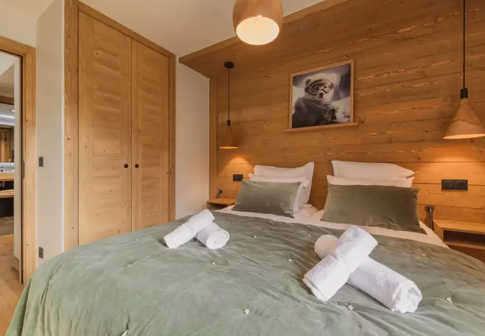 l'Eclat des Veriaz, Megeve (self catered apartments & chalets) - Typical 3 bedroom apartment style