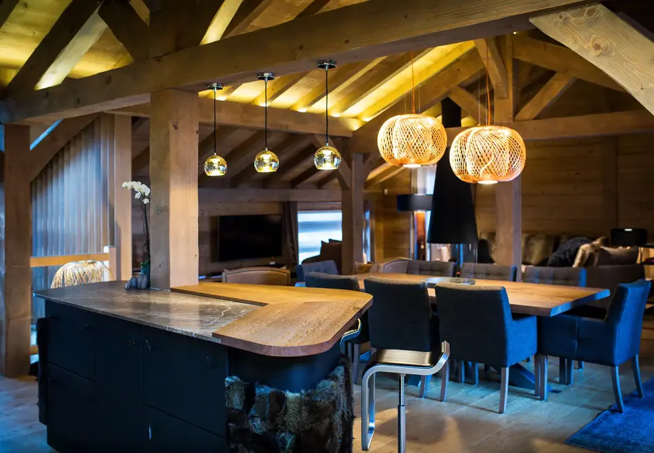 Chalet le Coeur, La Clusaz (B&B chalet) - Dining/lounge area