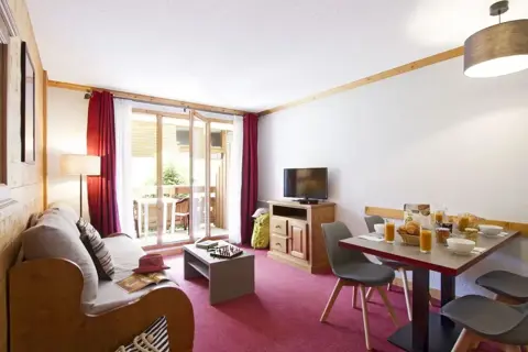 Le Village, Notre Dame de Bellecombe (self catered apartments) - Typical apartment style