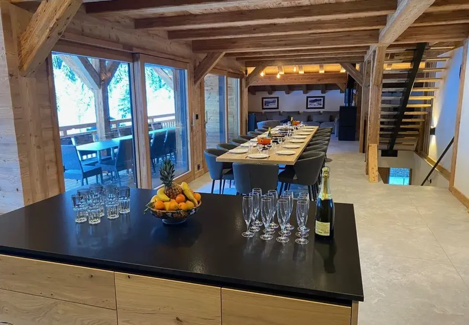 Chalet Le Bon Vieux Temps, Chatel (self catered chalet) - Diner/lounge/Kitchen