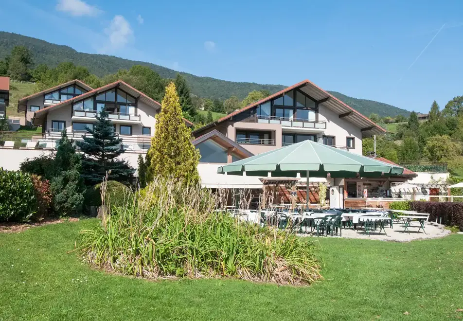 Les Chataigniers, Annecy (self catered apartments)