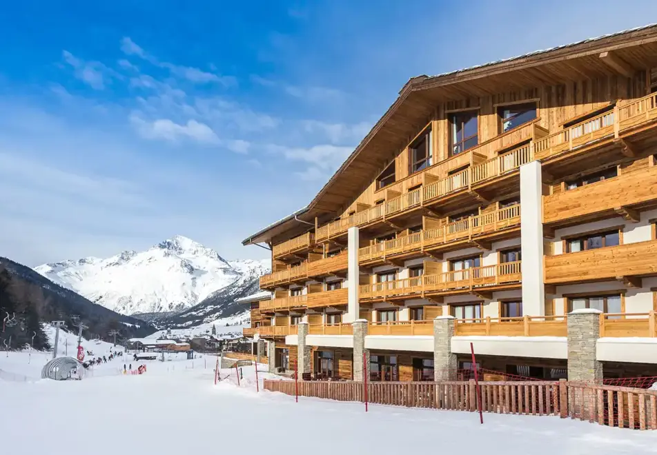 St Charles, Val Cenis (Hotel) - Unbeatable convenience for ski lifts