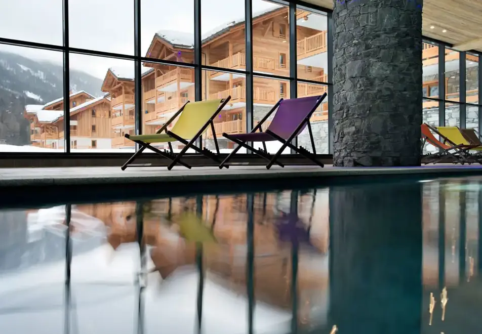 Les Chalets du Flambeau, Val Cenis (self catered apartments) - Indoor Pool