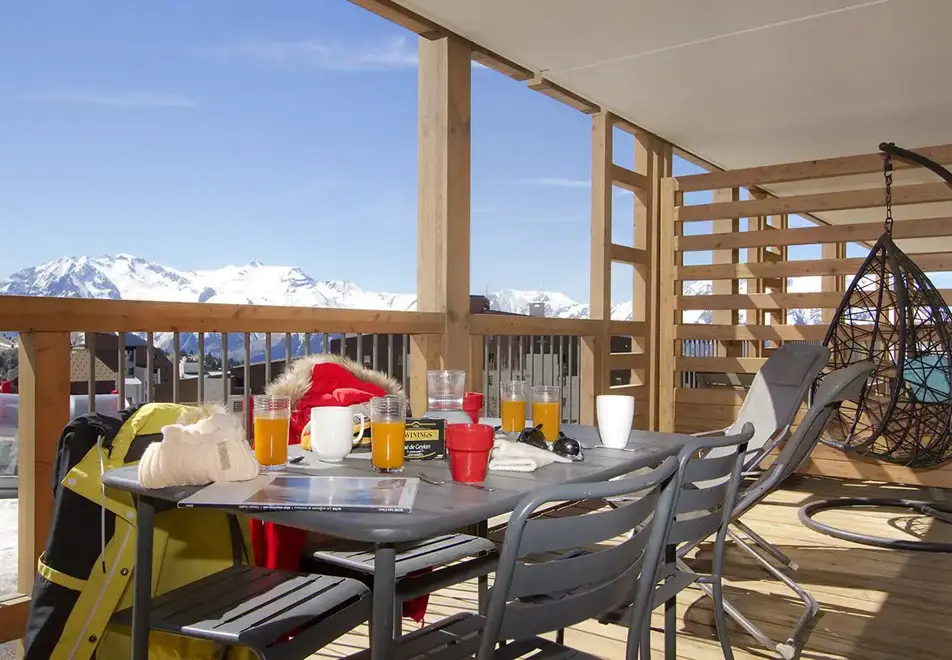 Phoenix A, Alpe d'Huez (self catered apartments) - Typical apartment style