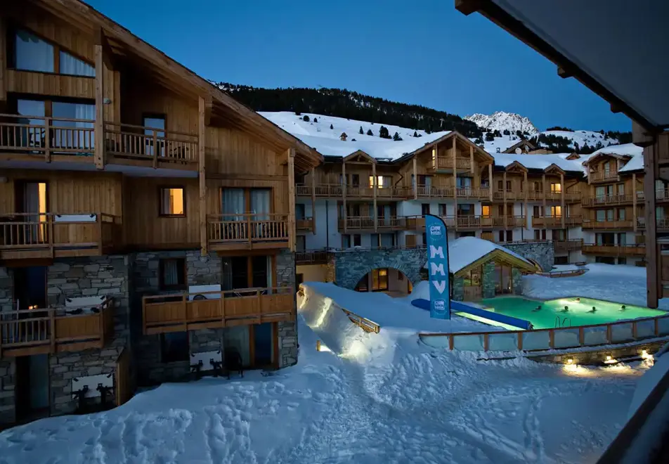 Hameau des Airelles, Montgenevre (self catered apartments)