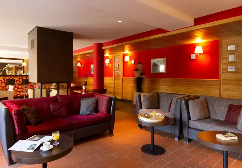 Hameau des Airelles, Montgenevre (self catered apartments) - Residence Lounge