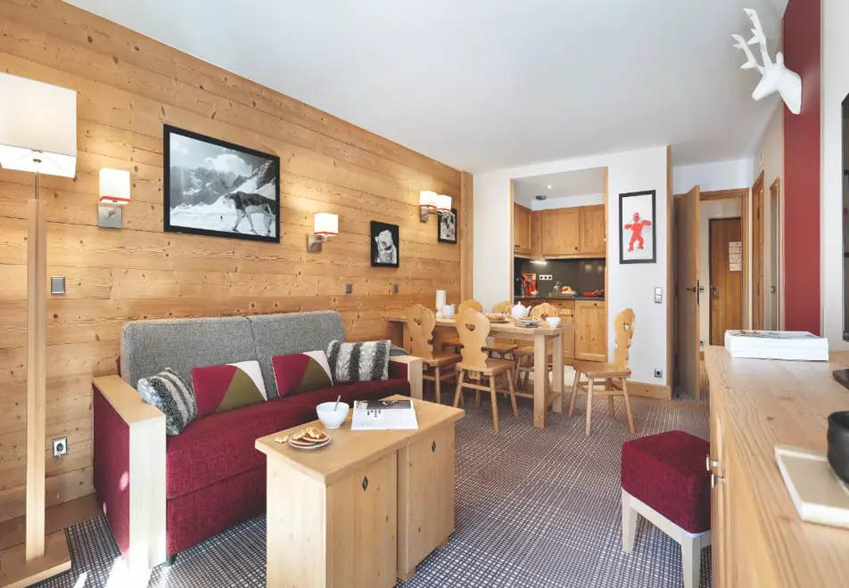 Chalets du Forum, Courchevel (self catered apartments) - Typical apartment style