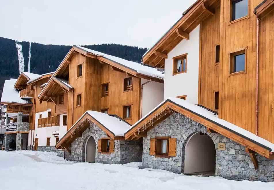 Les Chalets de Leana, Les Carroz (self catered apartments) - View towards lift