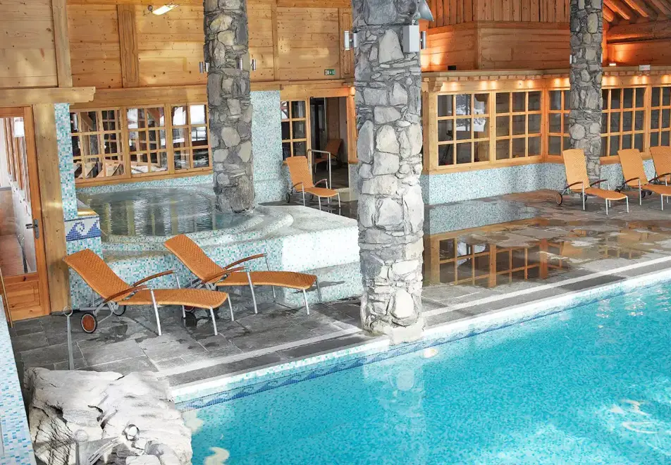 Oree des Cimes, Peisey Vallandry (self catered apartments) - Indoor Pool