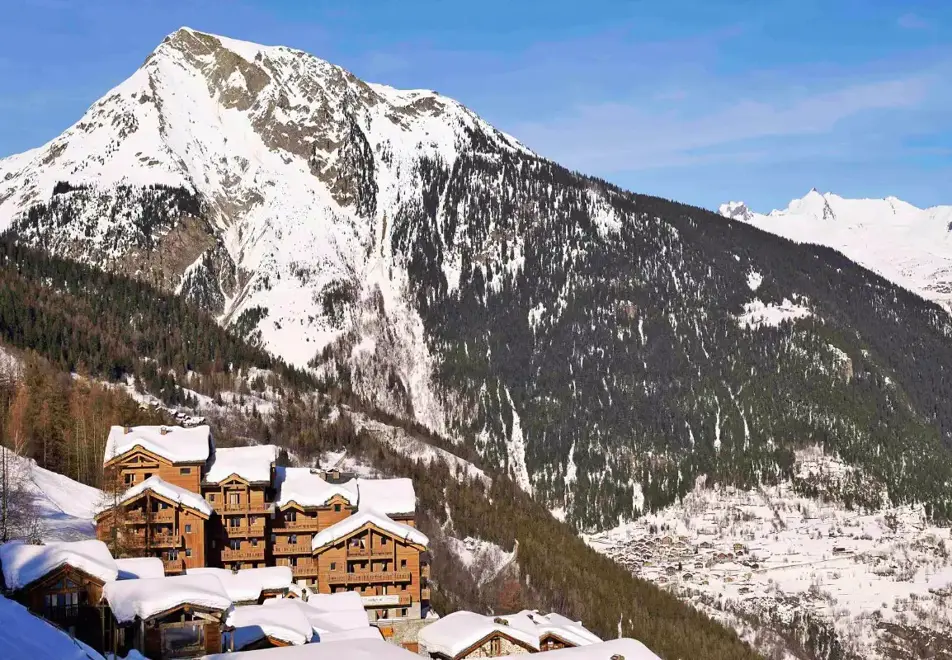Le Ruitor, Sainte Foy (self catered apartments) - Stunning Views