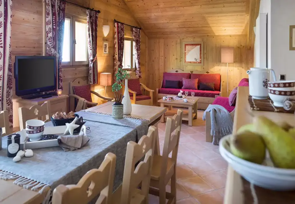 Le Village de Lessy, Le Grand Bornand (self catered apartments) - Apartments