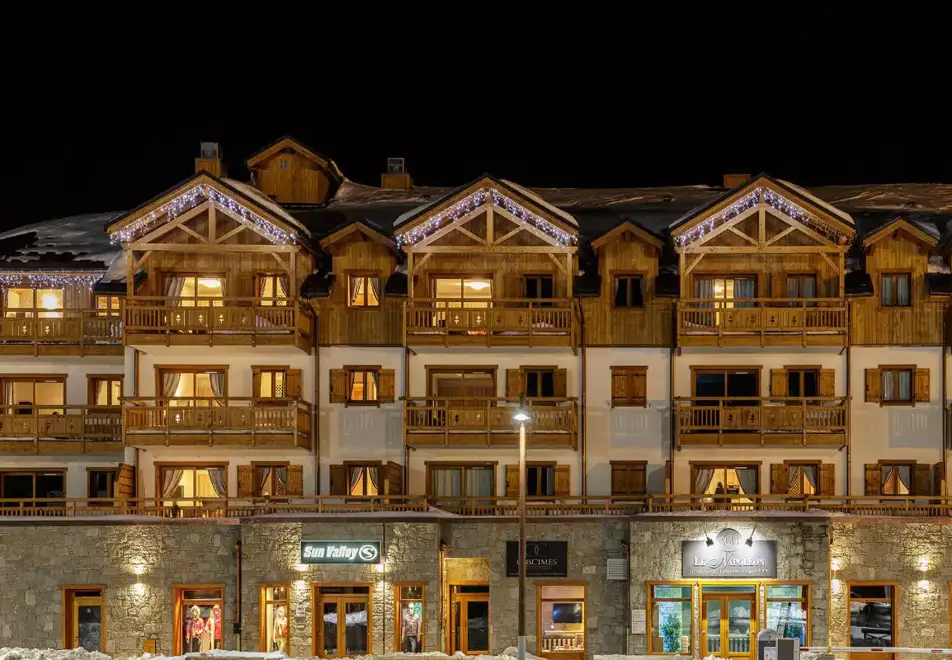 Le Napoleon, Montgenevre (self catered apartments)