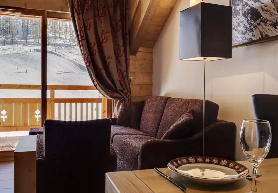 Le Napoleon, Montgenevre (self catered apartments) - Apartments